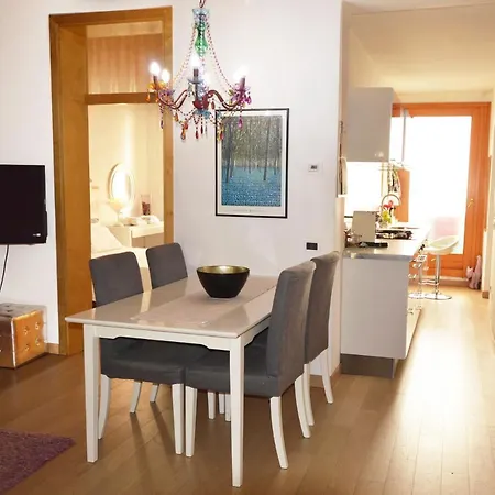 Casa Leffe Historical Center Apartment